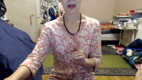 KiuminBerry online show from December 27, 2024, 12:45 pm