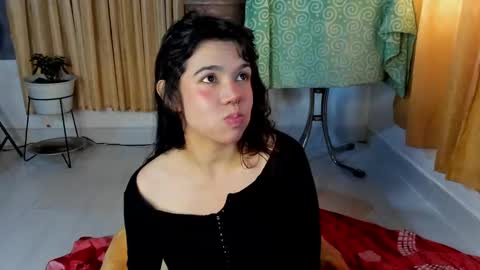Snapshot of kiwi_mmm chatting on March 9, 2025, 9:36 pm kiwi_mmm online show from March 9, 2025, 9:36 pm