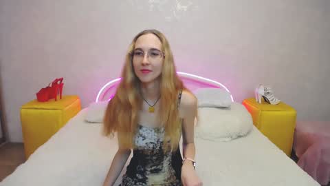 Klary online show from January 25, 2025, 12:16 pm