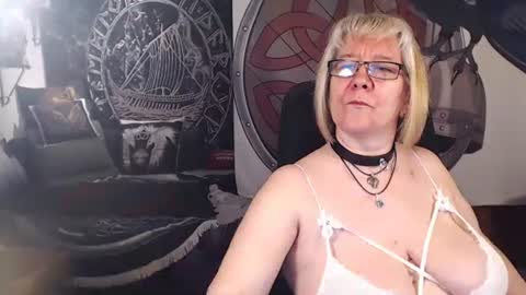 Michelle online show from February 26, 2025, 5:28 pm