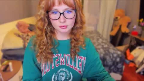 Snapshot of klementinagirl chatting on October 3, 2025, 9:01 pm Klementinafanslyklementina6661 online show from October 3, 2025, 9:01 pm