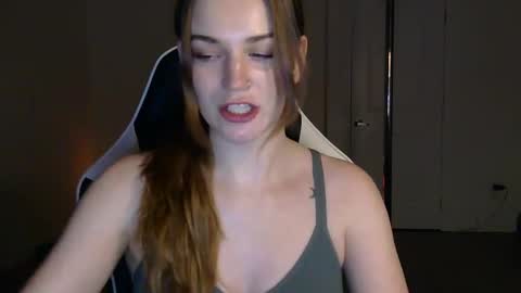 Snapshot of kleokills chatting on February 5, 2025, 3:02 am kleokills online show from February 5, 2025, 3:02 am