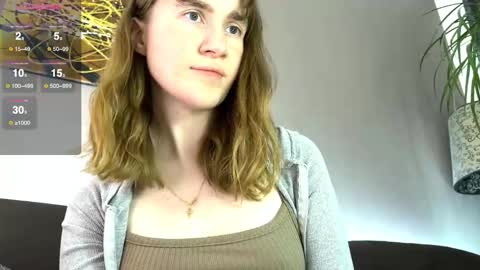 Snapshot of kleya___ chatting on October 28, 2025, 6:32 pm Kleya online show from October 28, 2025, 6:32 pm