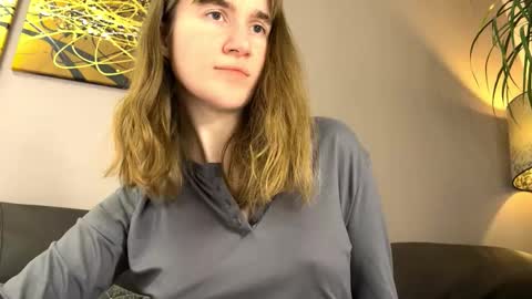 Snapshot of kleya___ chatting on November 21, 2025, 7:01 pm Kleya online show from November 21, 2025, 7:01 pm