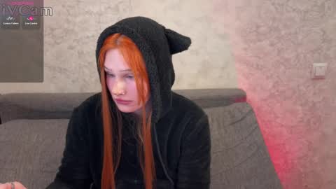 Snapshot of klin_miller chatting on March 1, 2025, 9:37 pm Klin online show from March 1, 2025, 9:37 pm