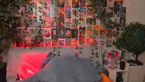 Snapshot of klin_miller chatting on September 11, 2025, 1:49 am Klin online show from September 11, 2025, 1:49 am