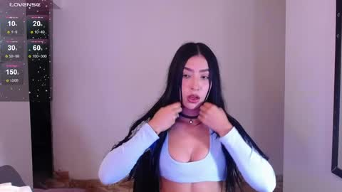 Snapshot of kloe_atlanta chatting on February 17, 2025, 11:42 pm KLOE online show from February 17, 2025, 11:42 pm