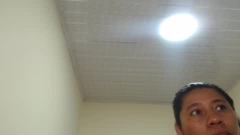 Kloe online show from February 20, 2025, 2:18 am