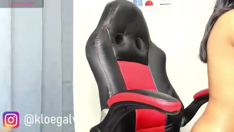 Snapshot of kloe_squirts chatting on March 6, 2025, 4:28 pm KLOE online show from March 6, 2025, 4:28 pm