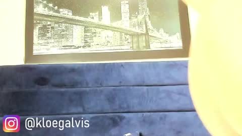 Snapshot of kloe_squirts chatting on September 24, 2025, 2:04 am KLOE online show from September 24, 2025, 2:04 am