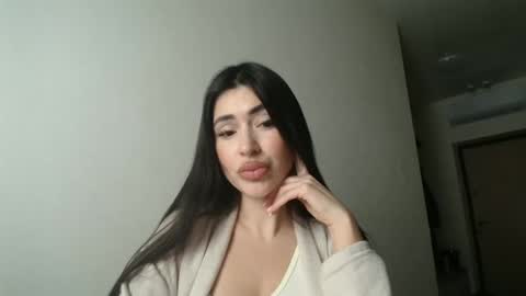 Snapshot of klover_kissu chatting on February 22, 2025, 7:36 pm Klover online show from February 22, 2025, 7:36 pm
