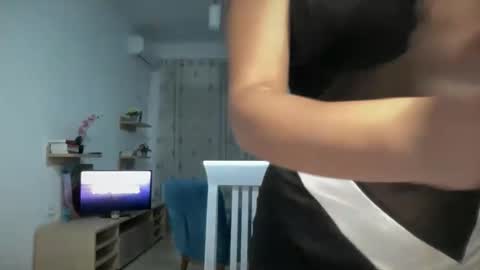 Snapshot of klover_kissu chatting on October 18, 2025, 7:14 pm Klover online show from October 18, 2025, 7:14 pm