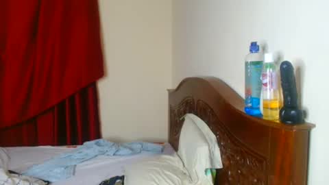 knight_nurse69 online show from February 2, 2025, 3:17 pm