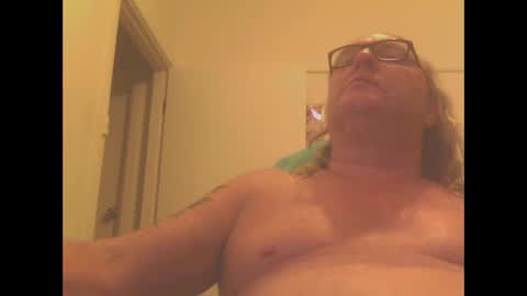 knobout online show from January 1, 2025, 1:05 pm