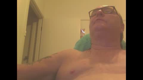 knobout online show from January 3, 2025, 9:36 am