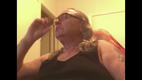 knobout online show from September 24, 2025, 11:35 am