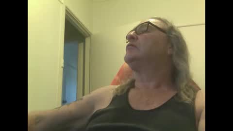 knobout online show from October 1, 2025, 6:41 am