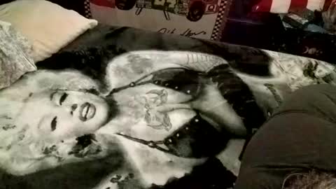 knock2wice1975 online show from January 12, 2025, 8:14 am