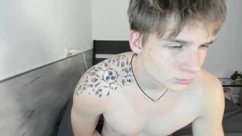 Adam online show from October 17, 2025, 2:26 am