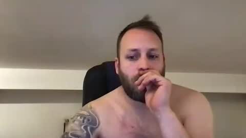 Snapshot of kobasic chatting on February 6, 2025, 7:51 pm hugo online show from February 6, 2025, 7:51 pm