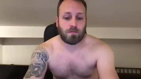 Snapshot of kobasic chatting on February 7, 2025, 9:37 pm hugo online show from February 7, 2025, 9:37 pm