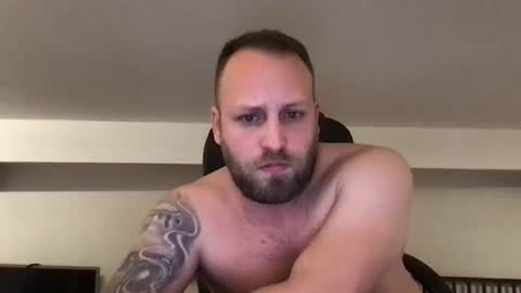 Snapshot of kobasic chatting on February 21, 2025, 11:32 pm hugo online show from February 21, 2025, 11:32 pm