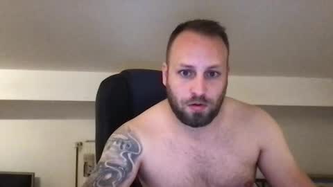 Snapshot of kobasic chatting on September 9, 2025, 1:05 am hugo online show from September 9, 2025, 1:05 am