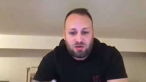 Snapshot of kobasic chatting on November 30, 2025, 10:03 pm hugo online show from November 30, 2025, 10:03 pm