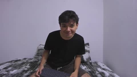 kody_sexy online show from December 5, 2025, 10:46 am
