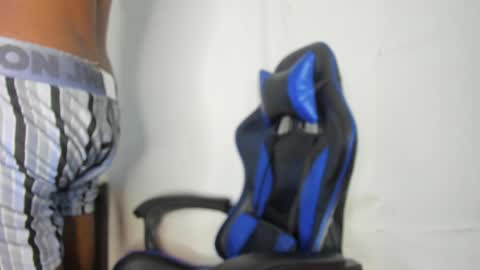 Snapshot of kofi_exotic_ chatting on December 22, 2024, 10:36 pm kofi online show from December 22, 2024, 10:36 pm