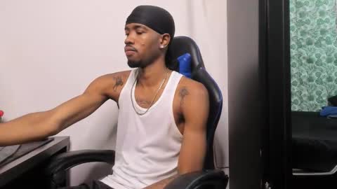 Snapshot of kofi_exotic_ chatting on November 13, 2025, 3:00 pm kofi online show from November 13, 2025, 3:00 pm