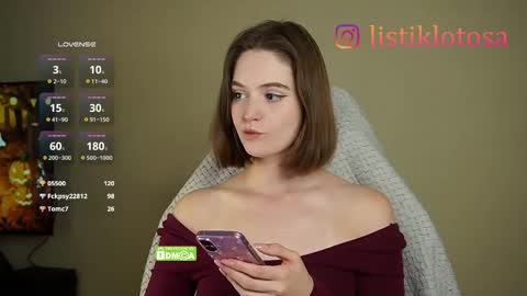 Snapshot of kokome21 chatting on October 24, 2025, 3:19 pm kokome21 online show from October 24, 2025, 3:19 pm