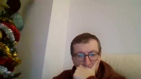 Snapshot of kolesie7 chatting on January 6, 2025, 5:16 pm JUAN CARLOS online show from January 6, 2025, 5:16 pm