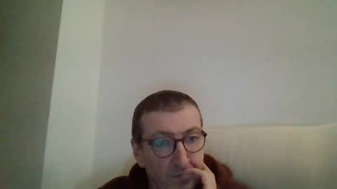 Snapshot of kolesie7 chatting on February 25, 2025, 6:53 pm JUAN CARLOS online show from February 25, 2025, 6:53 pm