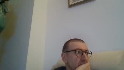 Snapshot of kolesie7 chatting on October 23, 2025, 6:50 pm JUAN CARLOS online show from October 23, 2025, 6:50 pm