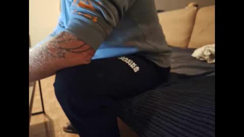 Snapshot of kombadx chatting on September 29, 2025, 6:57 pm RENT ME i am your Slave online show from September 29, 2025, 6:57 pm