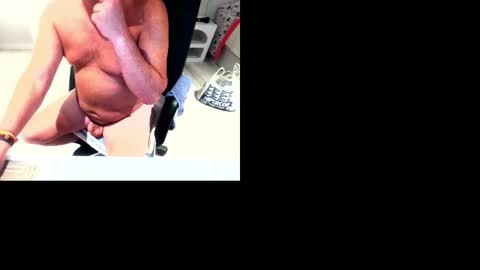 Snapshot of korokota2021 chatting on October 11, 2025, 8:18 pm Korokota online show from October 11, 2025, 8:18 pm