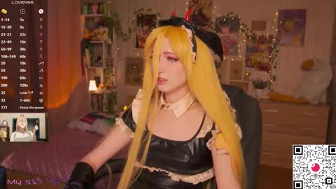 Snapshot of koshkasenpai chatting on December 4, 2025, 4:27 pm koshkasenpai online show from December 4, 2025, 4:27 pm