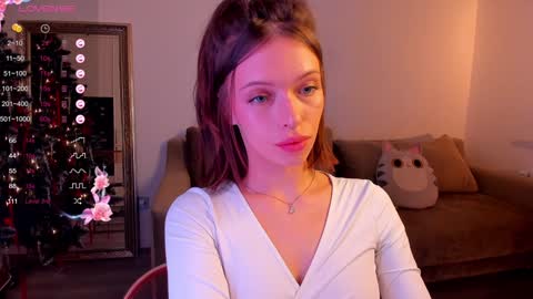 kossie_ online show from January 3, 2025, 3:44 pm