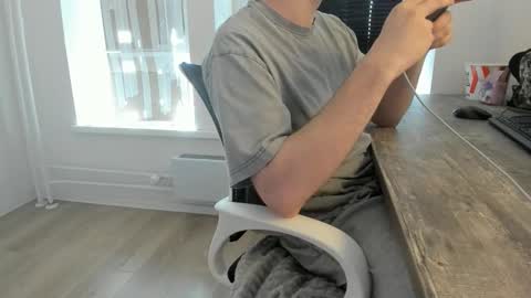 Snapshot of kotikmeow chatting on September 29, 2025, 7:24 am kotikmeow online show from September 29, 2025, 7:24 am