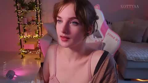 Kottyaa cb FOLLOWING  online show from October 5, 2025, 12:58 pm