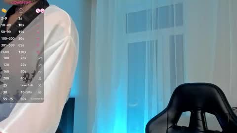 Snapshot of koza_dereza_ chatting on December 13, 2024, 6:59 pm Jess online show from December 13, 2024, 6:59 pm