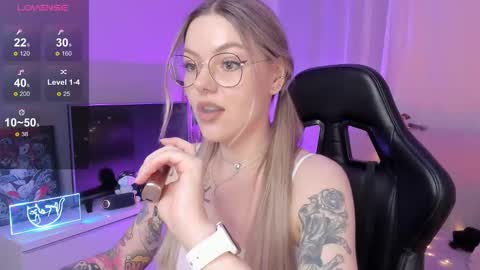 Snapshot of koza_dereza_ chatting on September 27, 2025, 3:39 pm Jess online show from September 27, 2025, 3:39 pm