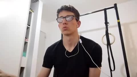 Snapshot of kpo10 chatting on October 11, 2025, 11:20 am Facu online show from October 11, 2025, 11:20 am