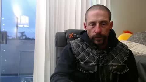 Snapshot of kraazeeme88 chatting on December 12, 2024, 12:59 am BigDaddy online show from December 12, 2024, 12:59 am