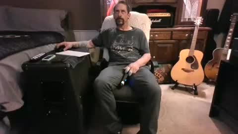 Snapshot of kraazeeme88 chatting on December 30, 2024, 1:37 am BigDaddy online show from December 30, 2024, 1:37 am