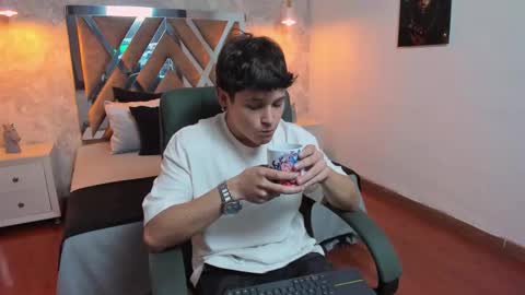 Kraven online show from September 14, 2025, 3:05 am