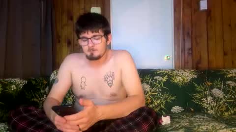 krimsoncircuit online show from November 13, 2025, 6:12 am