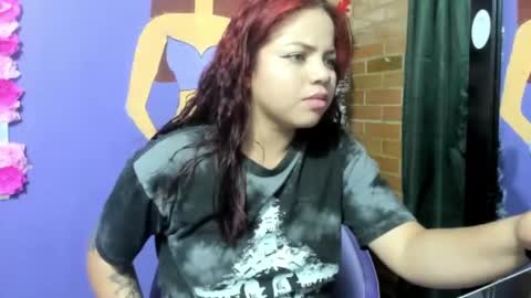 kris_eph online show from December 14, 2025, 1:44 am