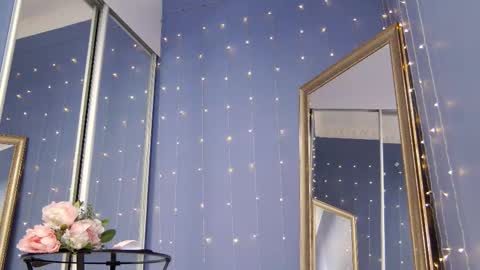 kriskras__ online show from September 22, 2025, 5:20 am